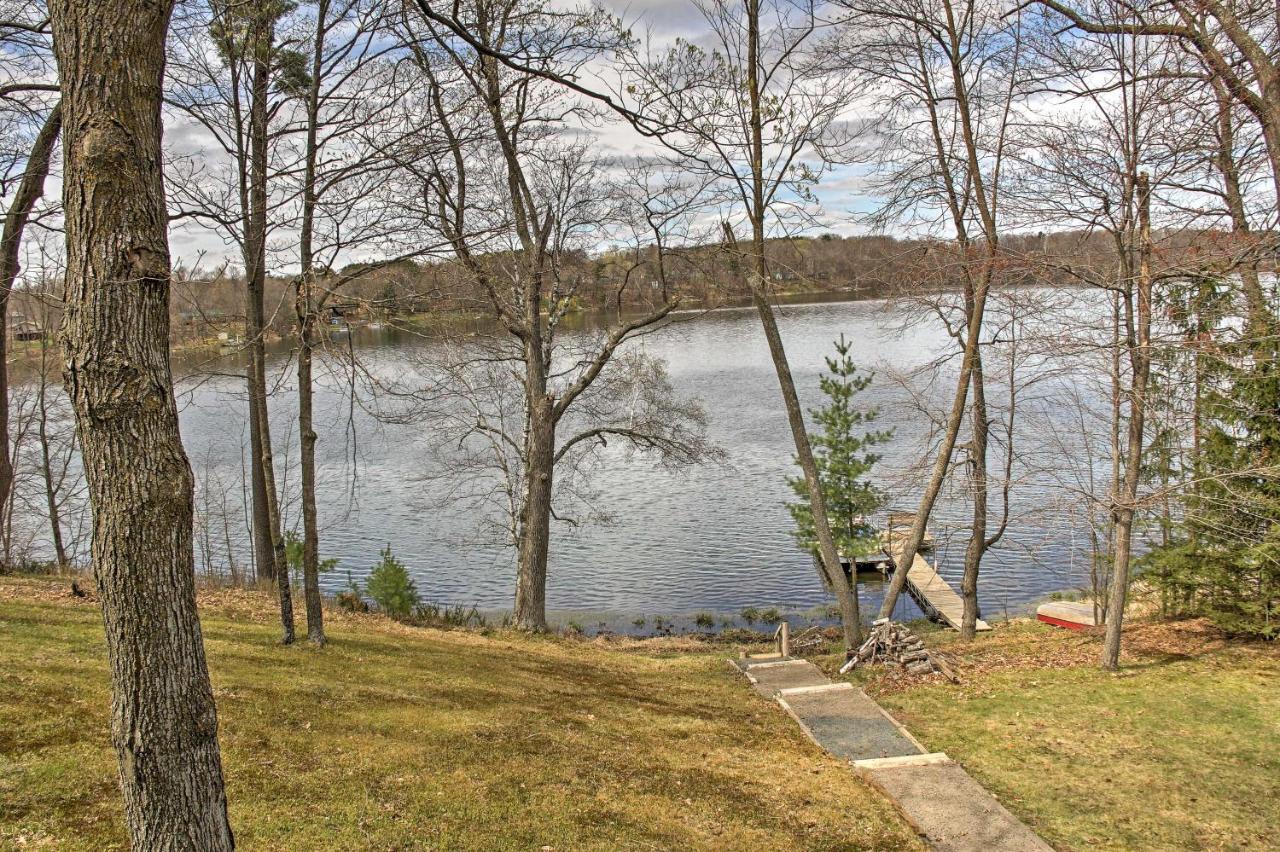 Cozy Balsam Lake Home Deck, Private Dock And Kayaks Εξωτερικό φωτογραφία