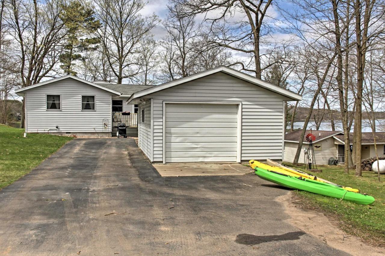 Cozy Balsam Lake Home Deck, Private Dock And Kayaks Εξωτερικό φωτογραφία