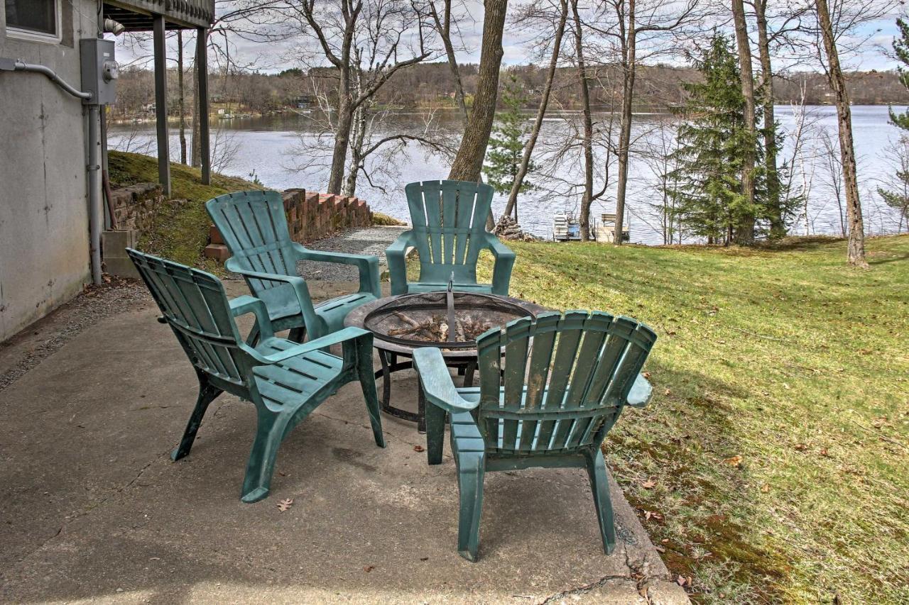 Cozy Balsam Lake Home Deck, Private Dock And Kayaks Εξωτερικό φωτογραφία